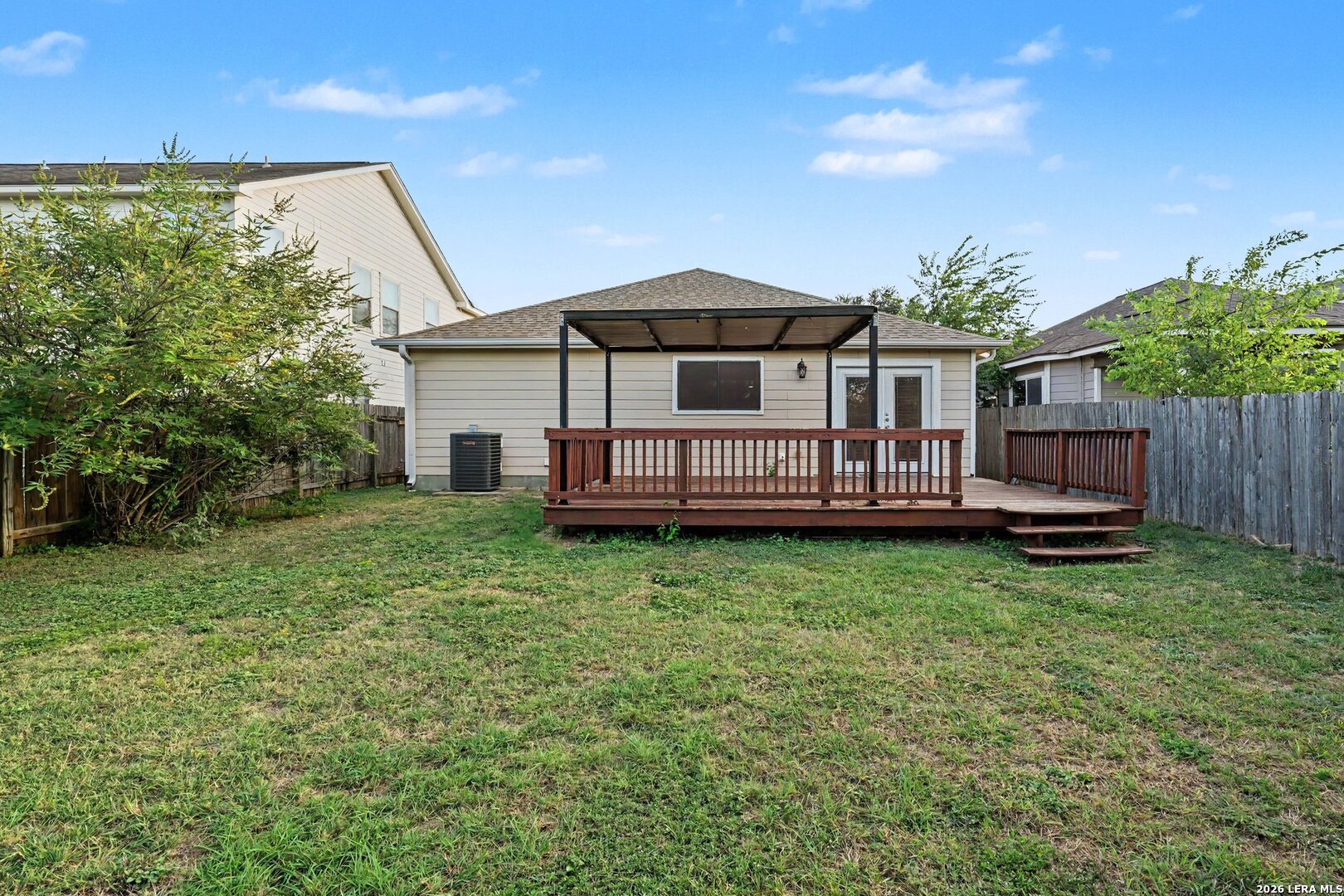 main property photo 23