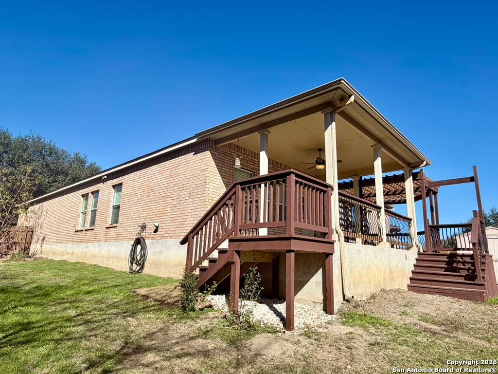 main property photo 30