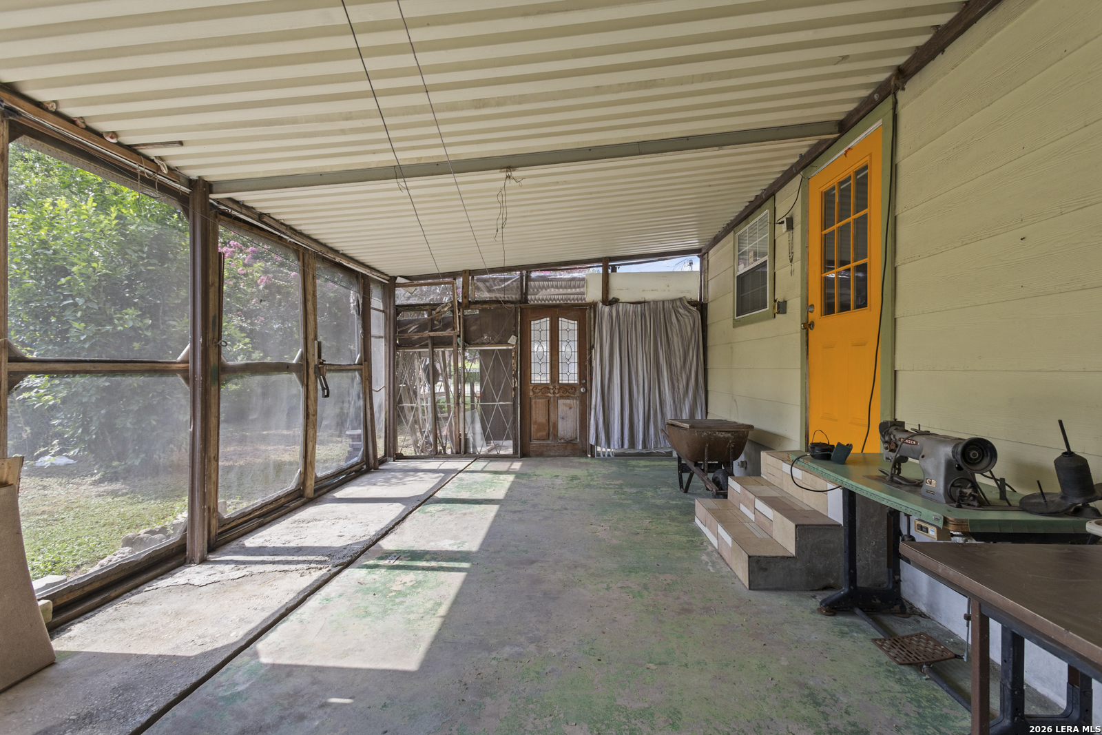 main property photo 22