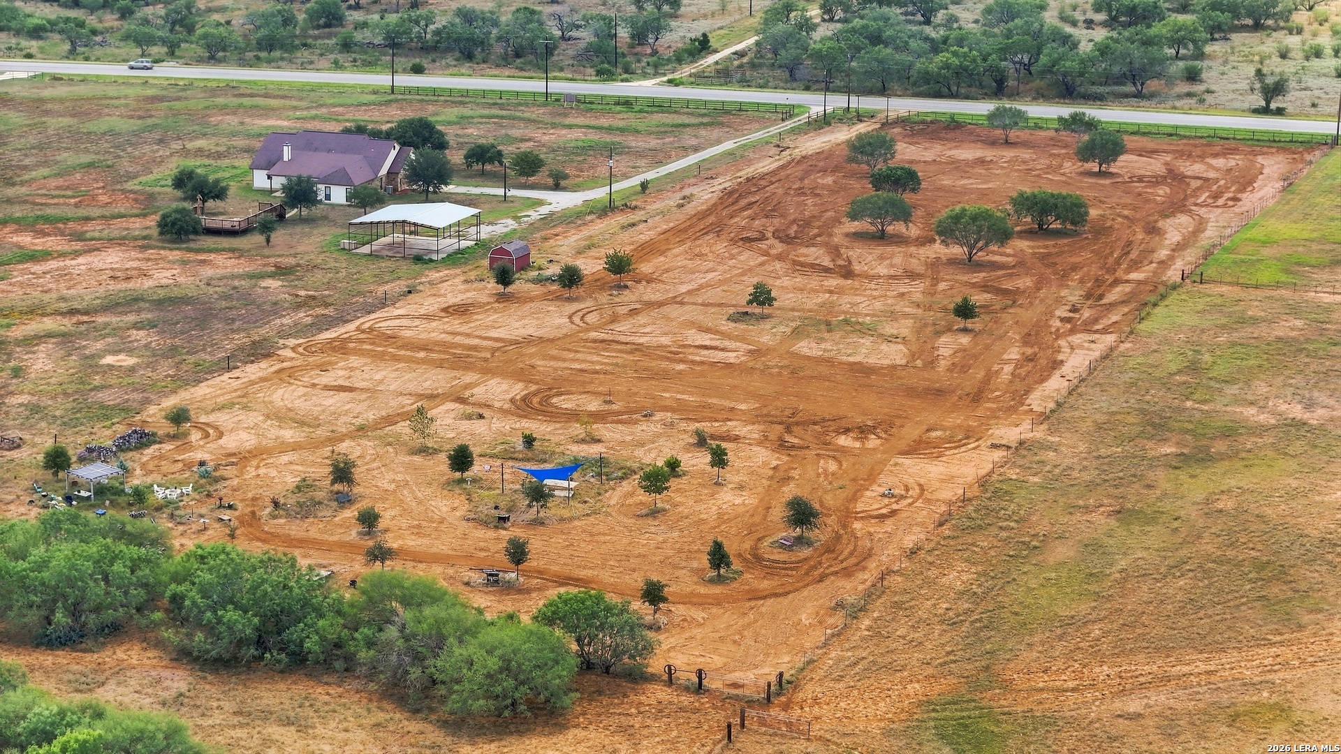 main property photo 12