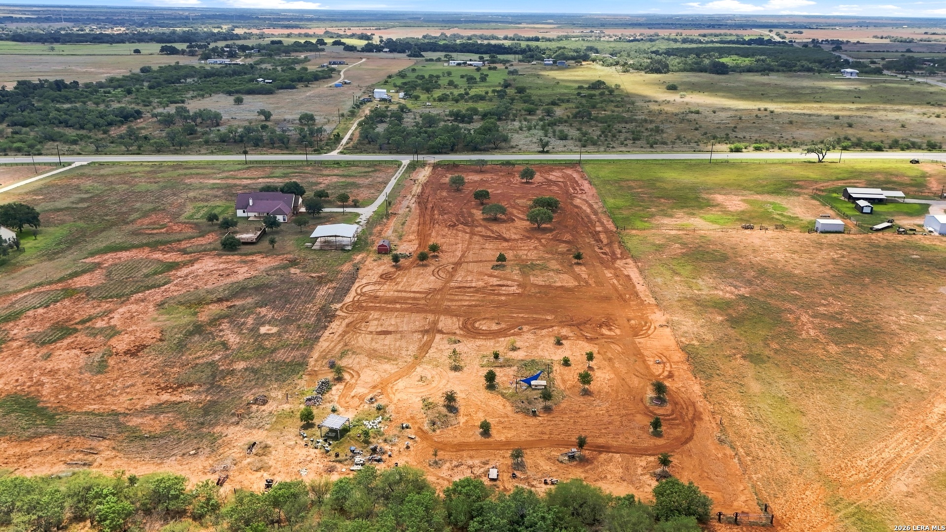 main property photo 9