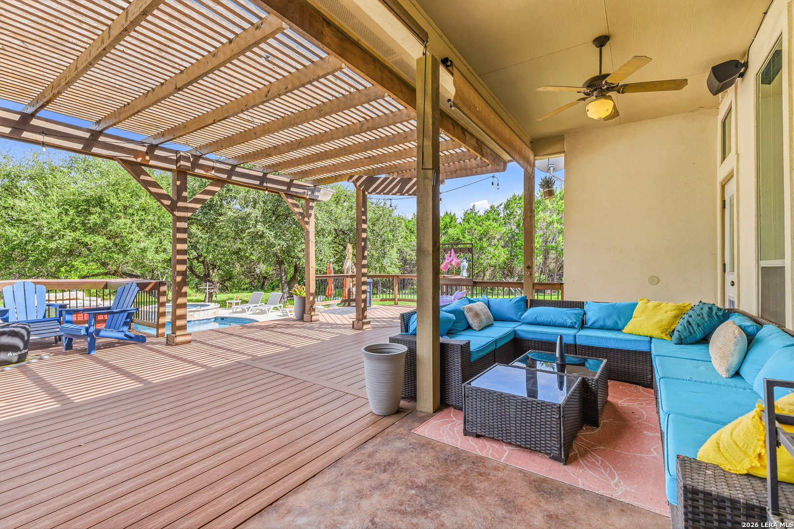main property photo 38