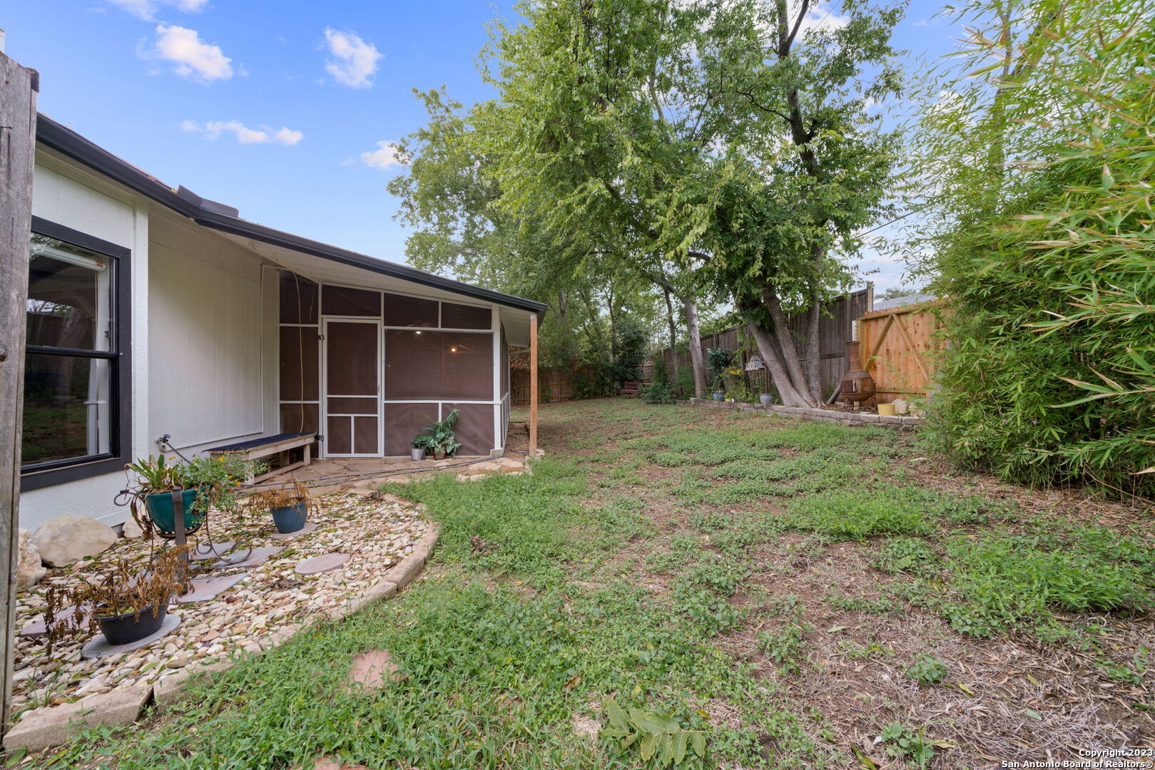 main property photo 29