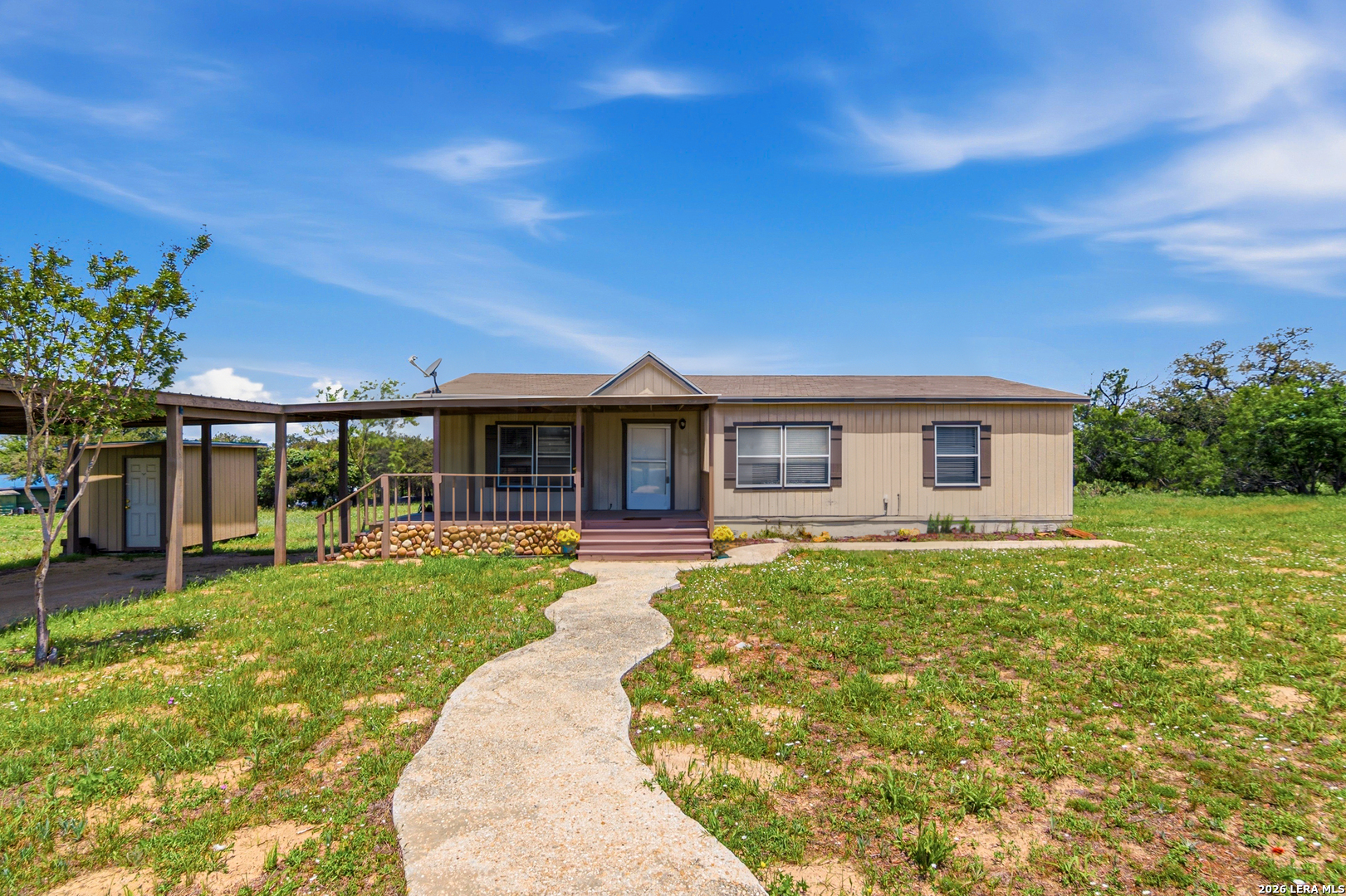 main property photo 20