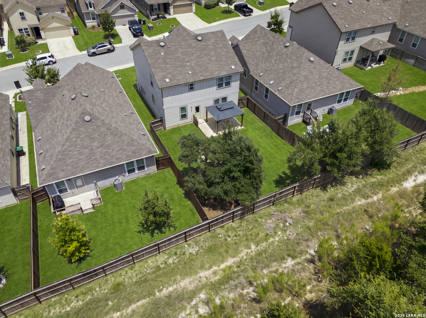 main property photo 41
