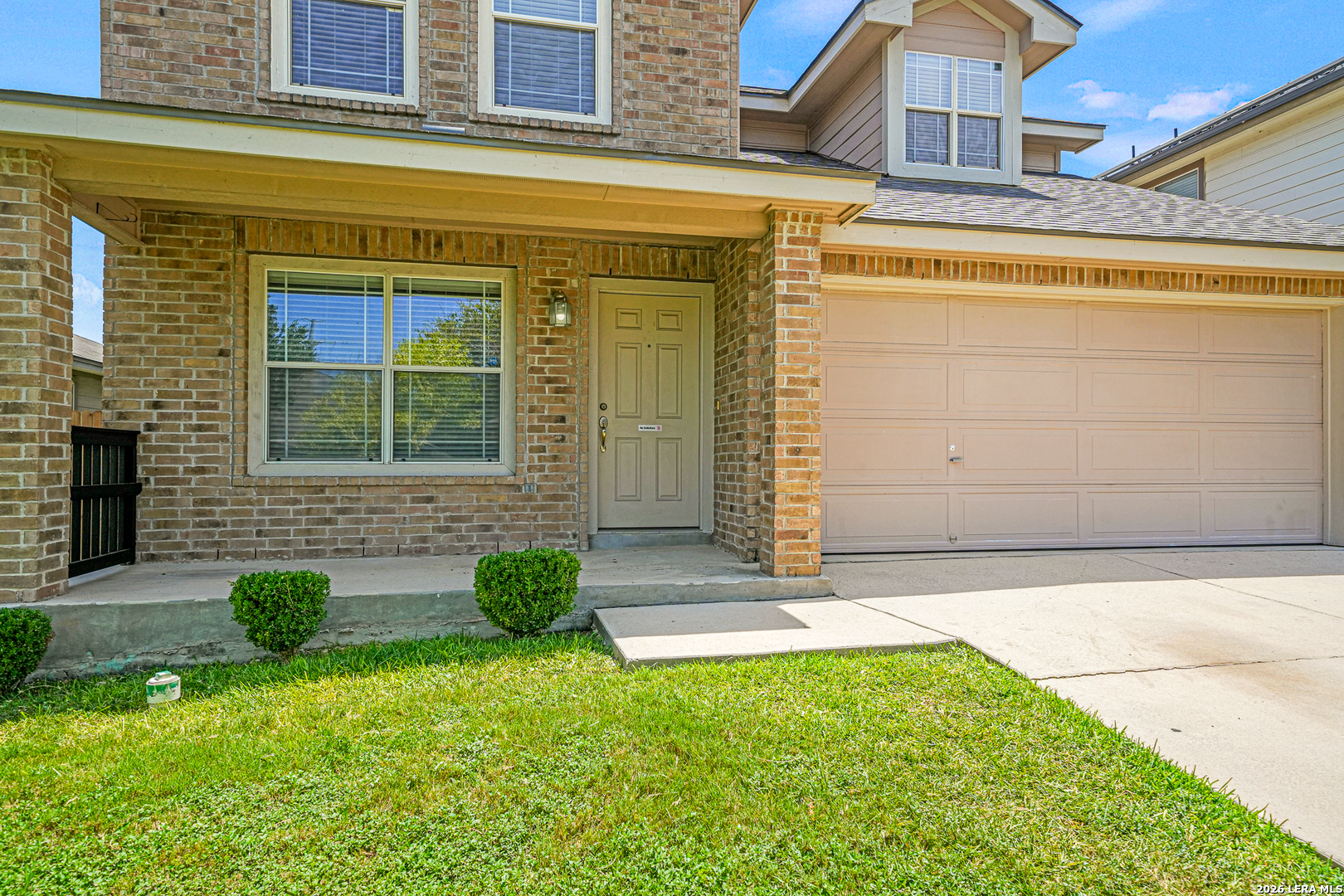 main property photo 2