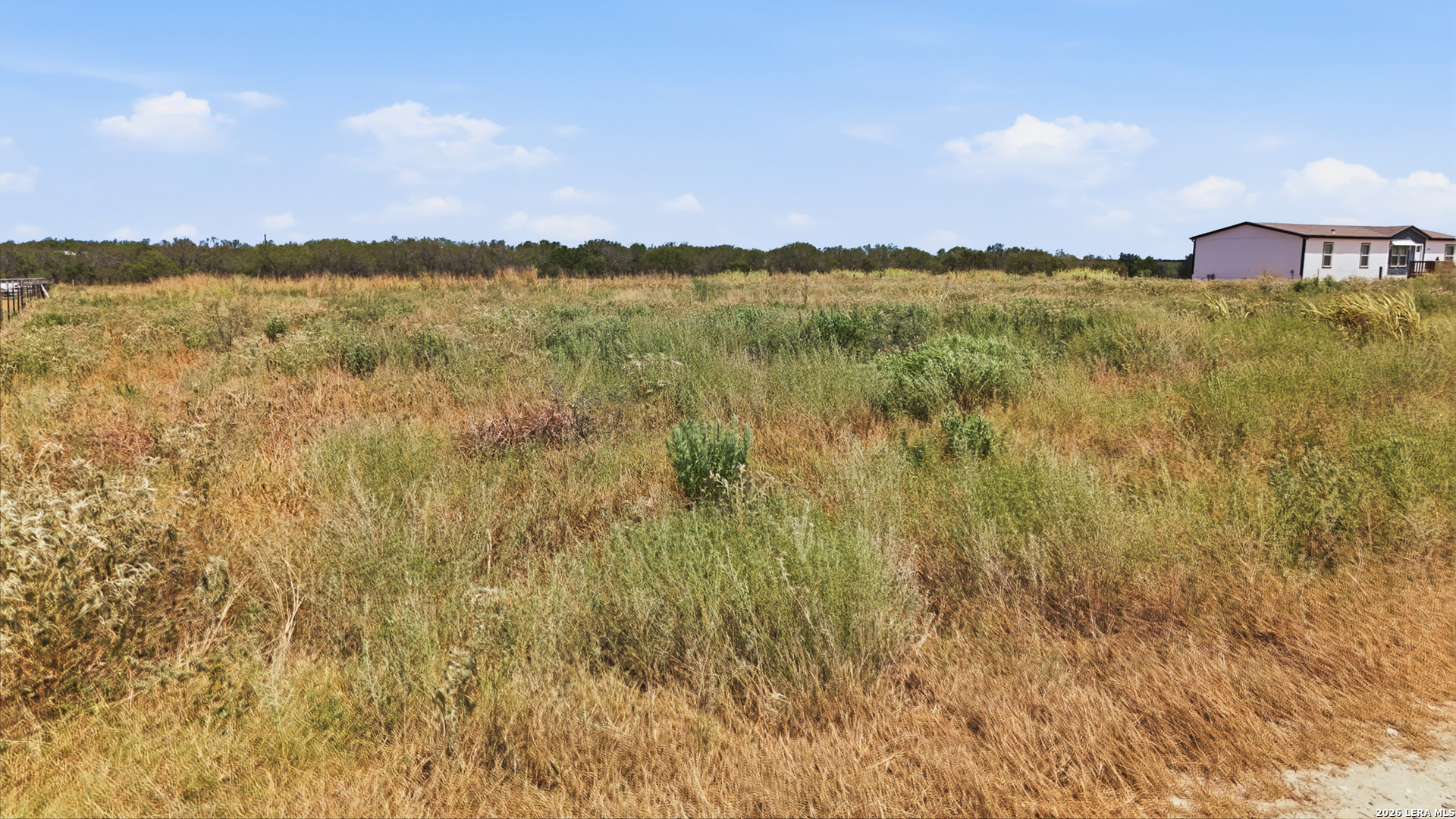 main property photo 13
