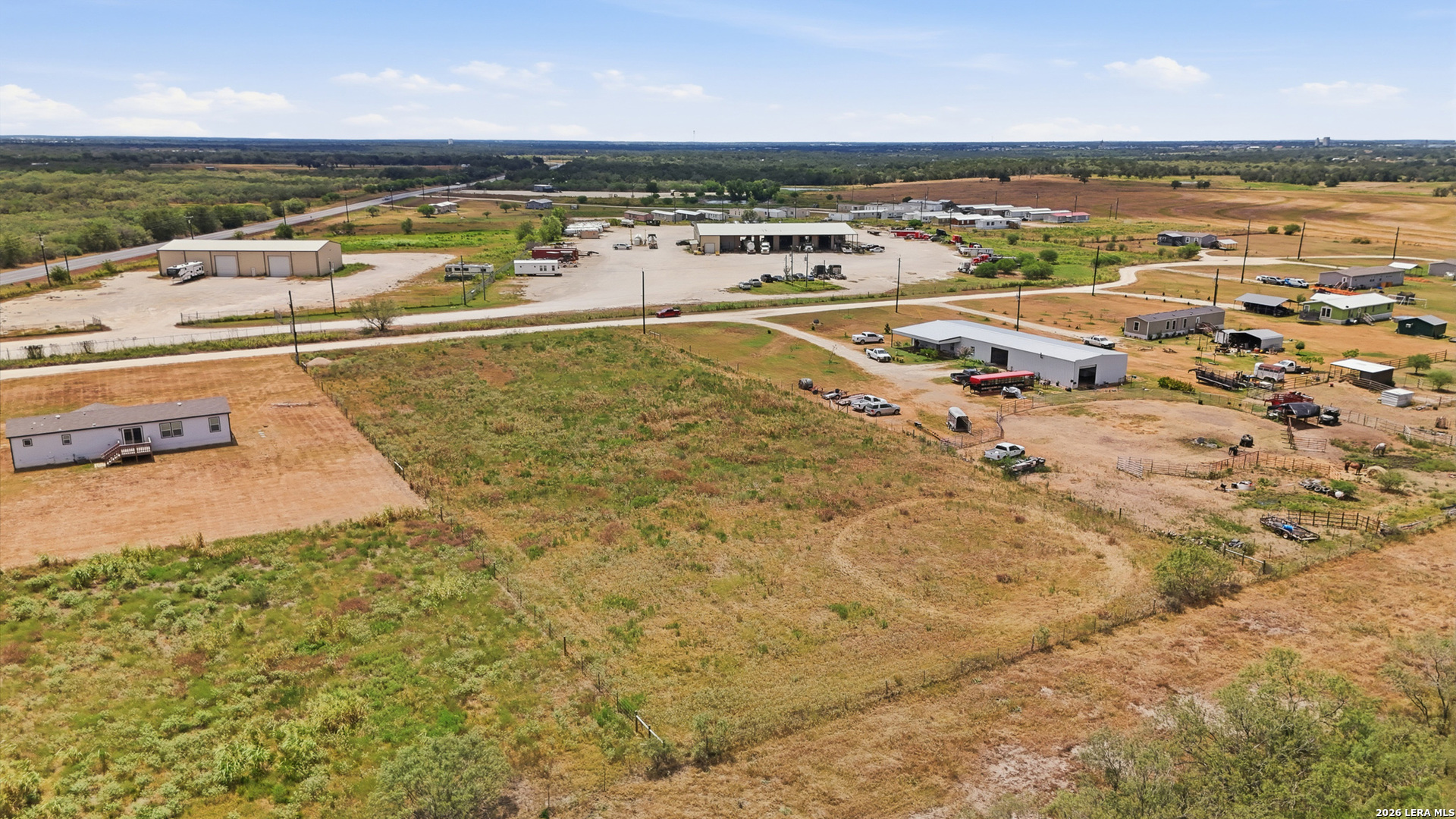 main property photo 4