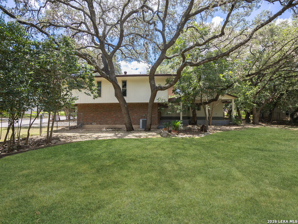 main property photo 32