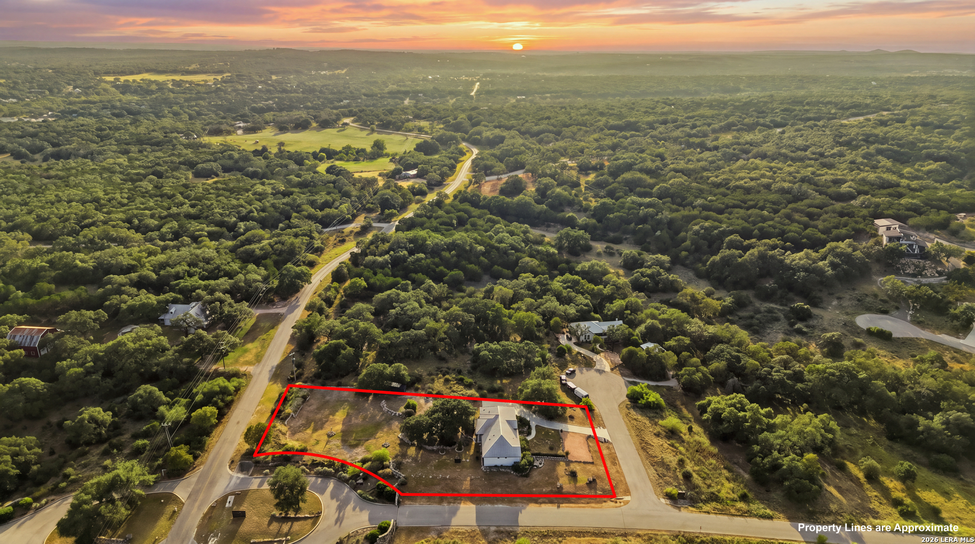 main property photo 33