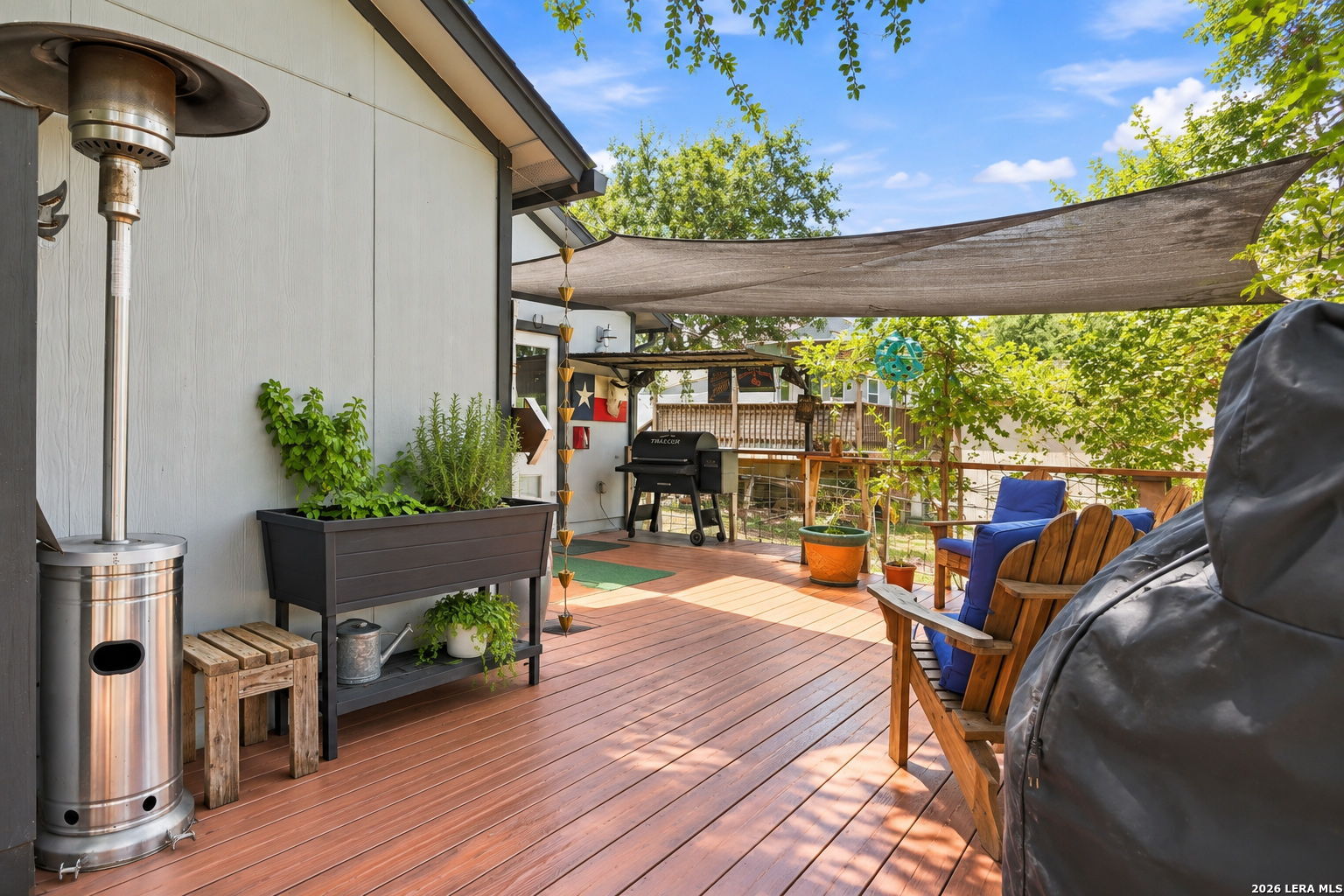 main property photo 26