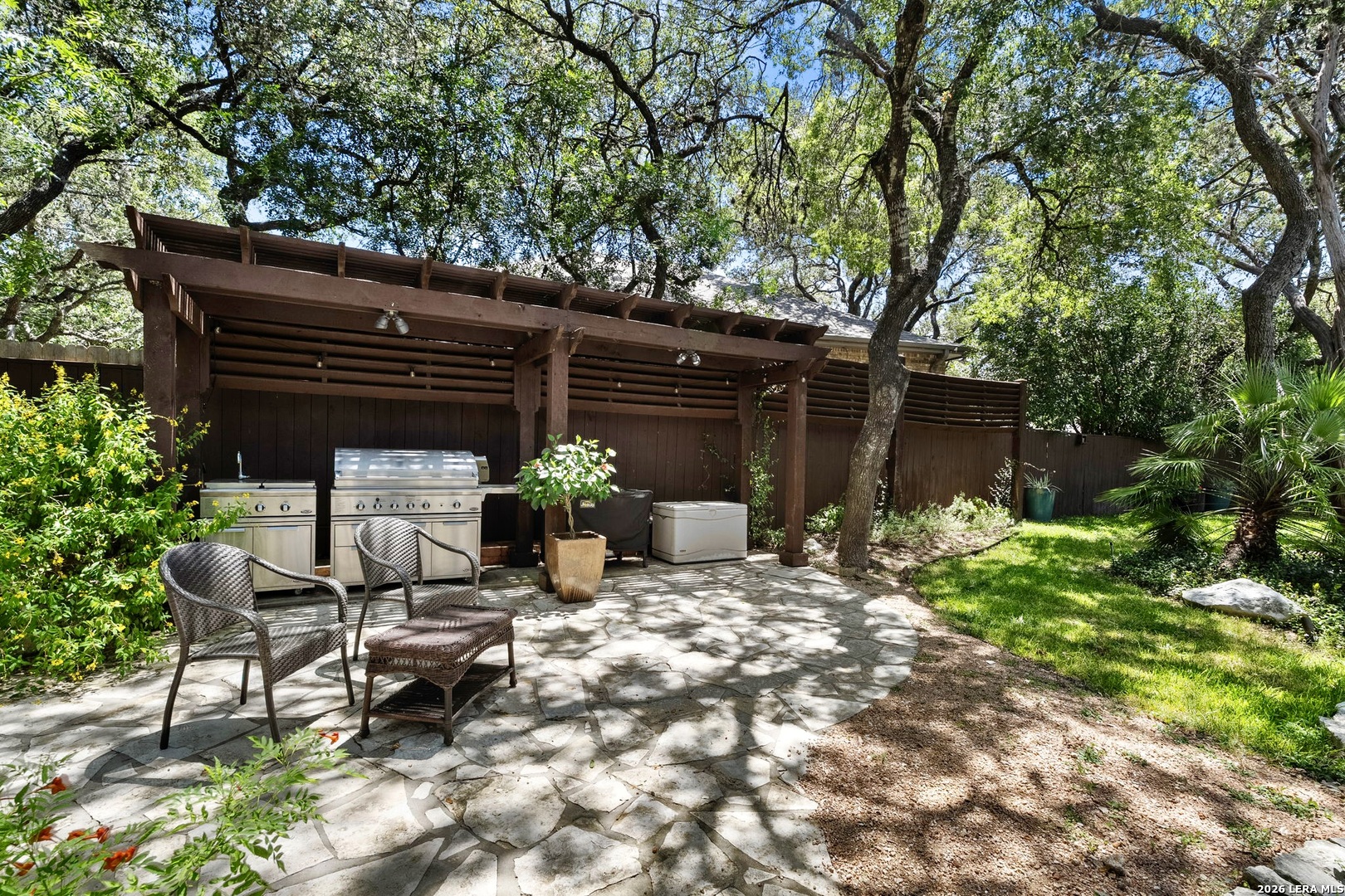 main property photo 35