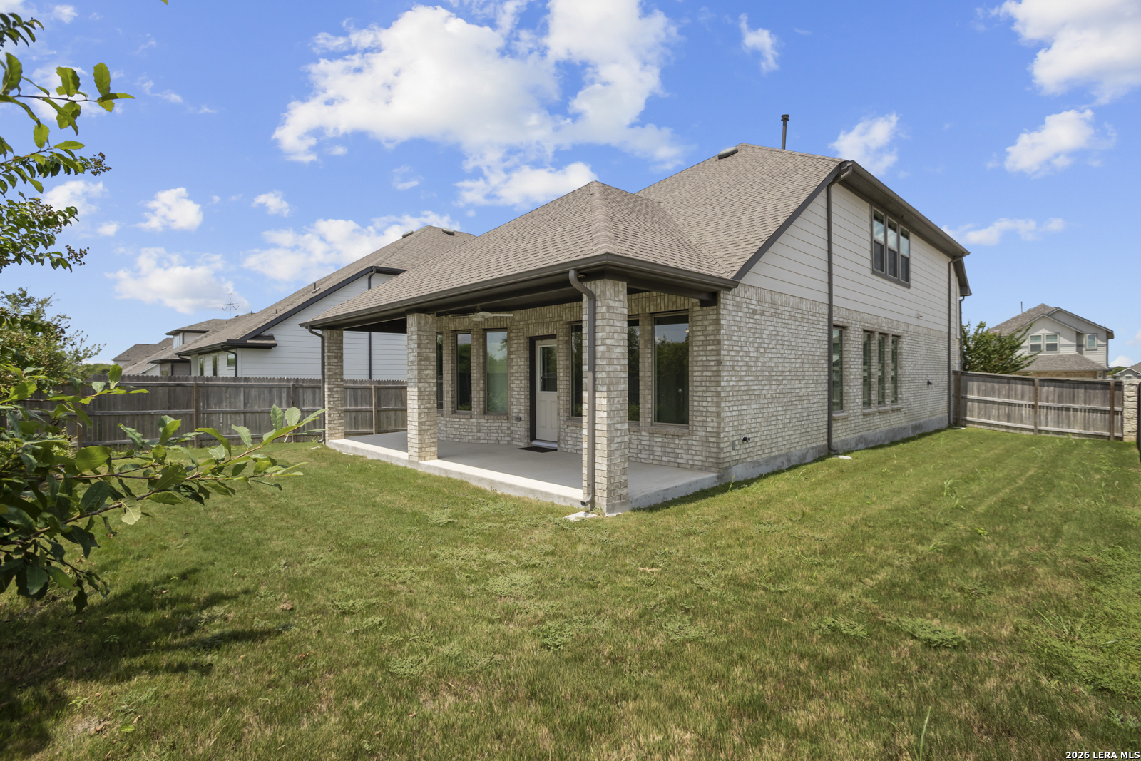 main property photo 31