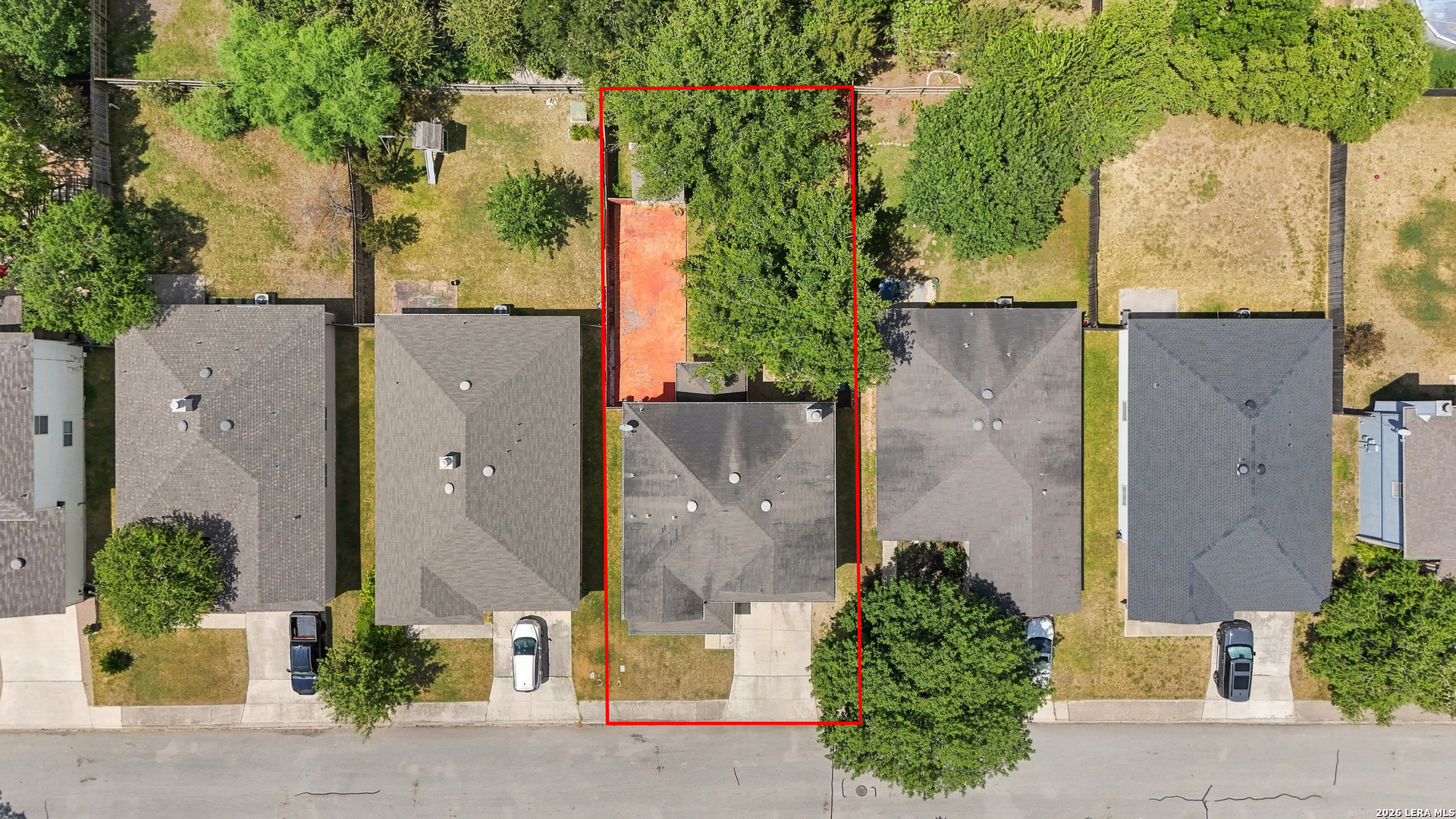 main property photo 43