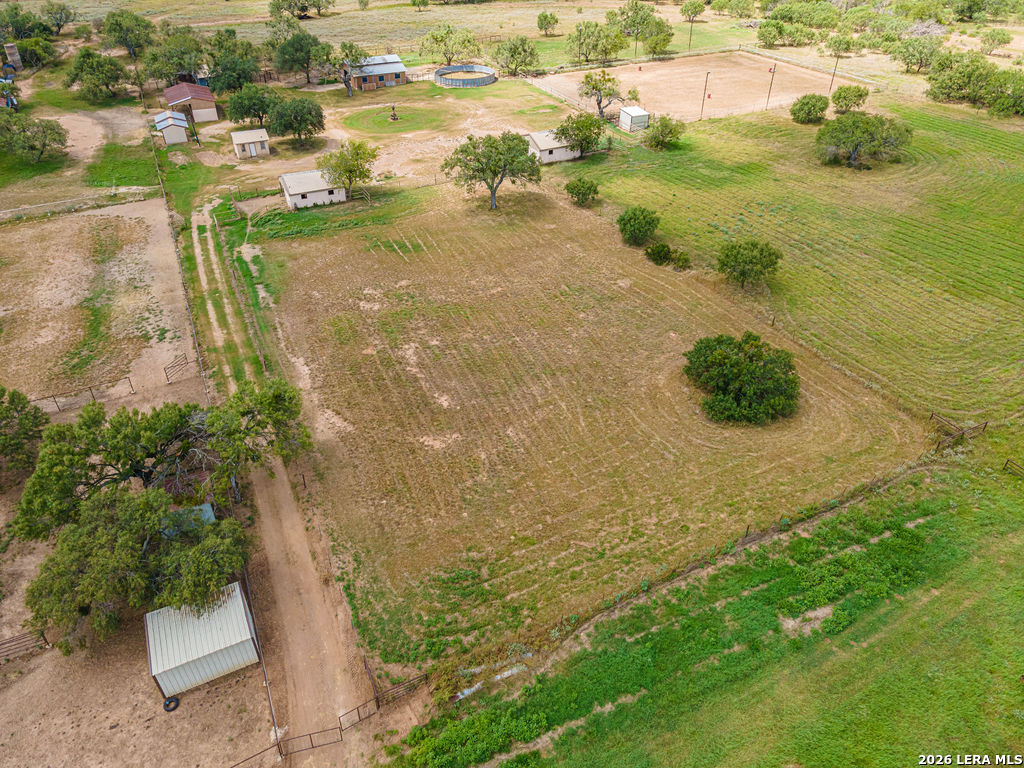 main property photo 25