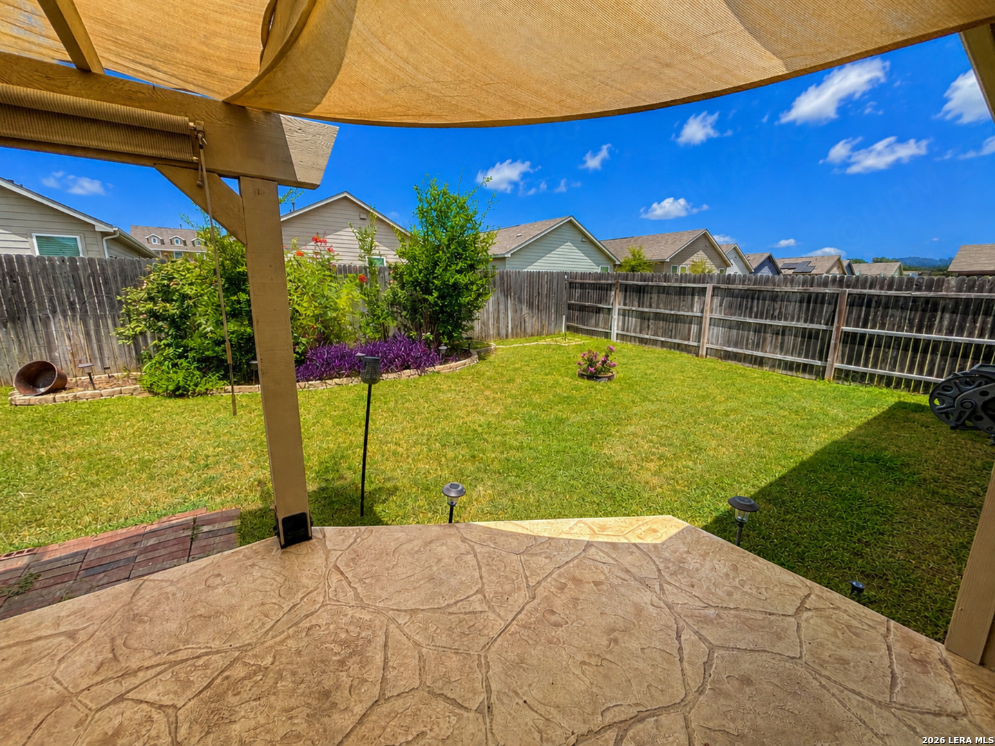 main property photo 18