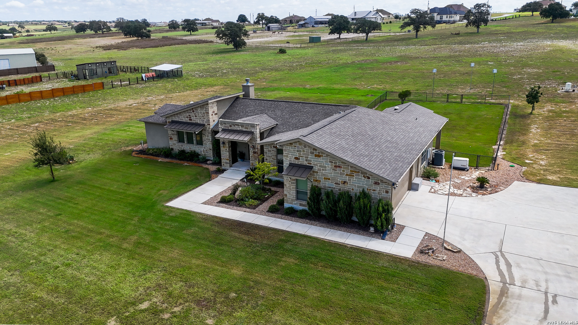 main property photo 58