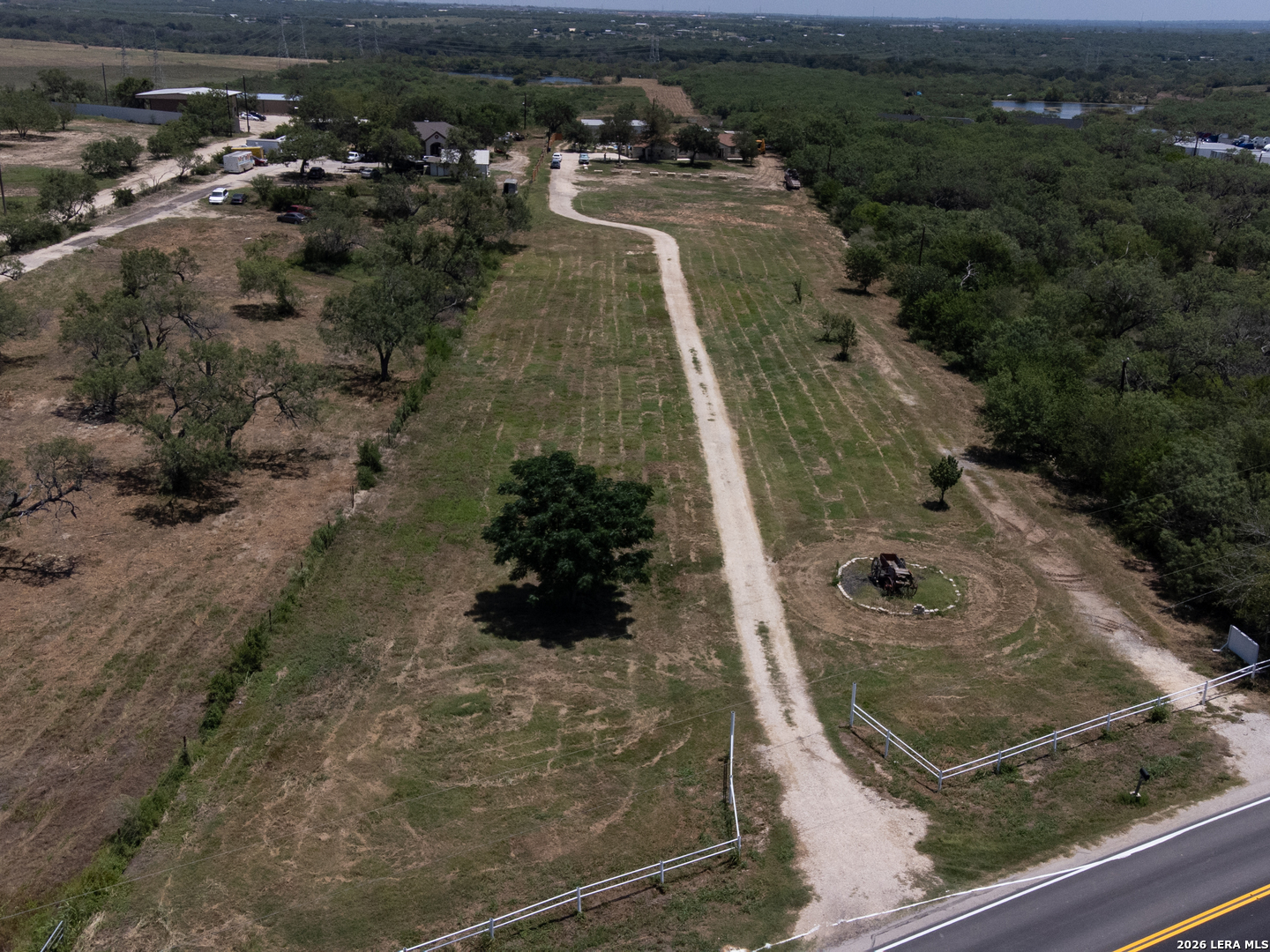 main property photo 35