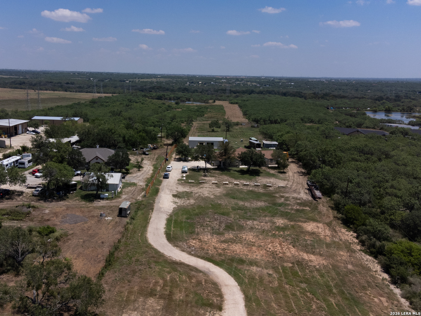main property photo 36
