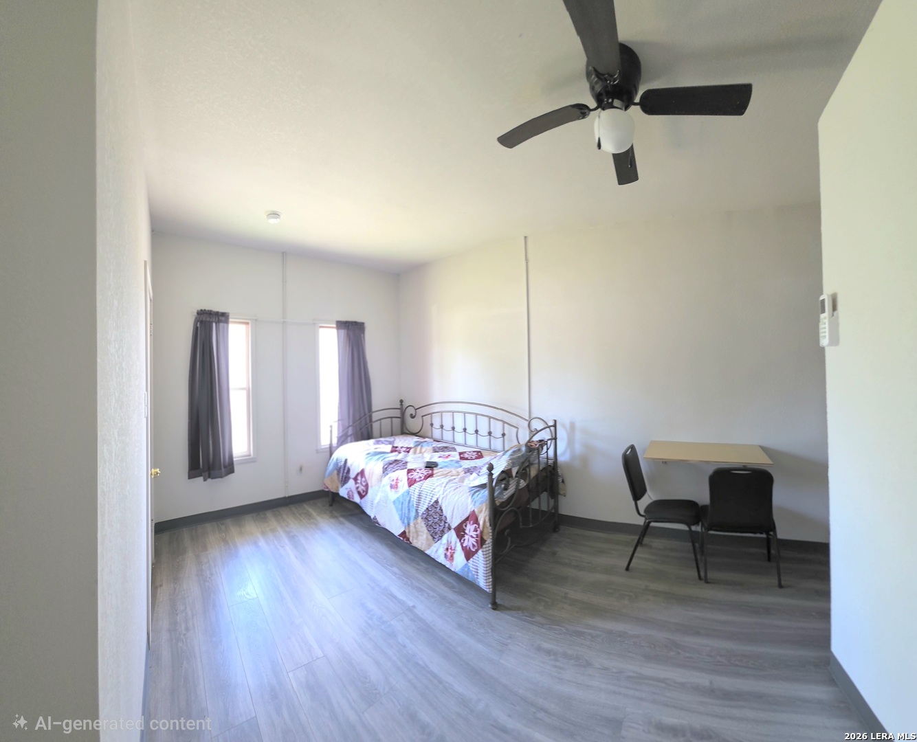 main property photo 13