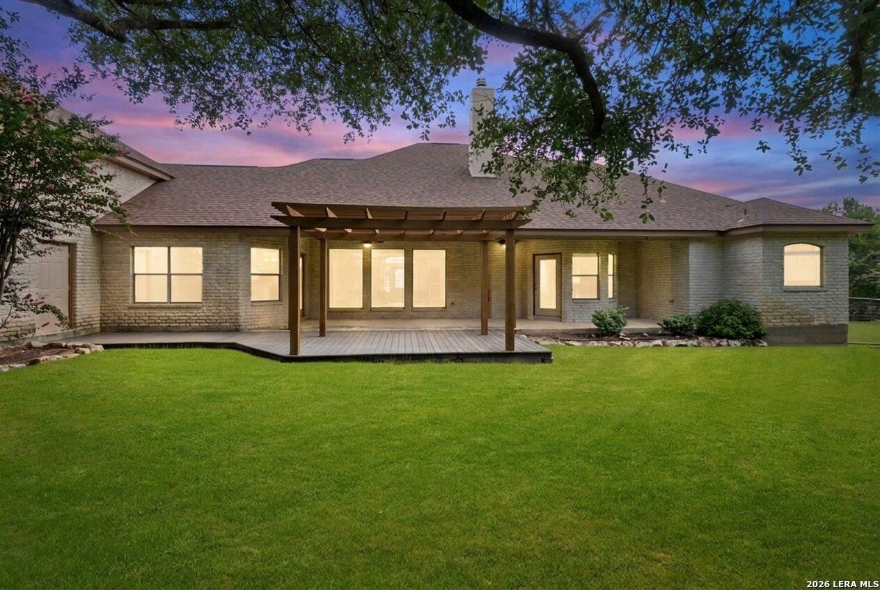 main property photo 39