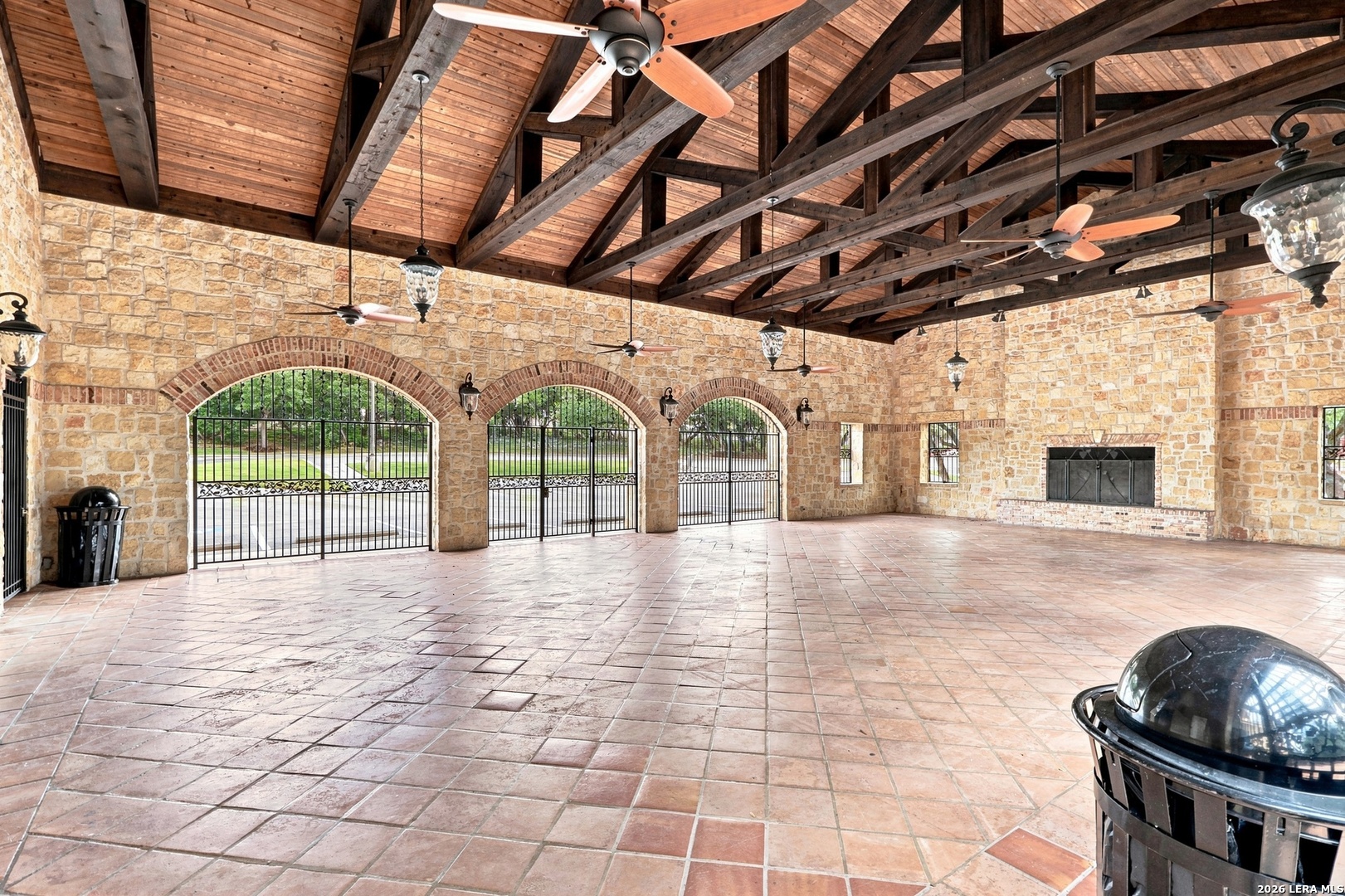 main property photo 49