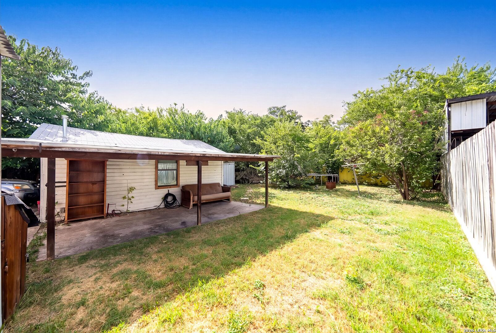 main property photo 24
