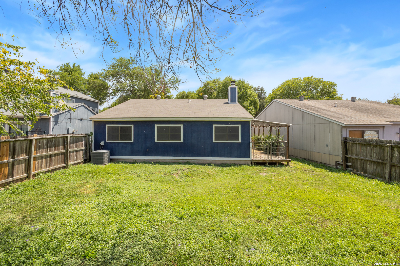 main property photo 18