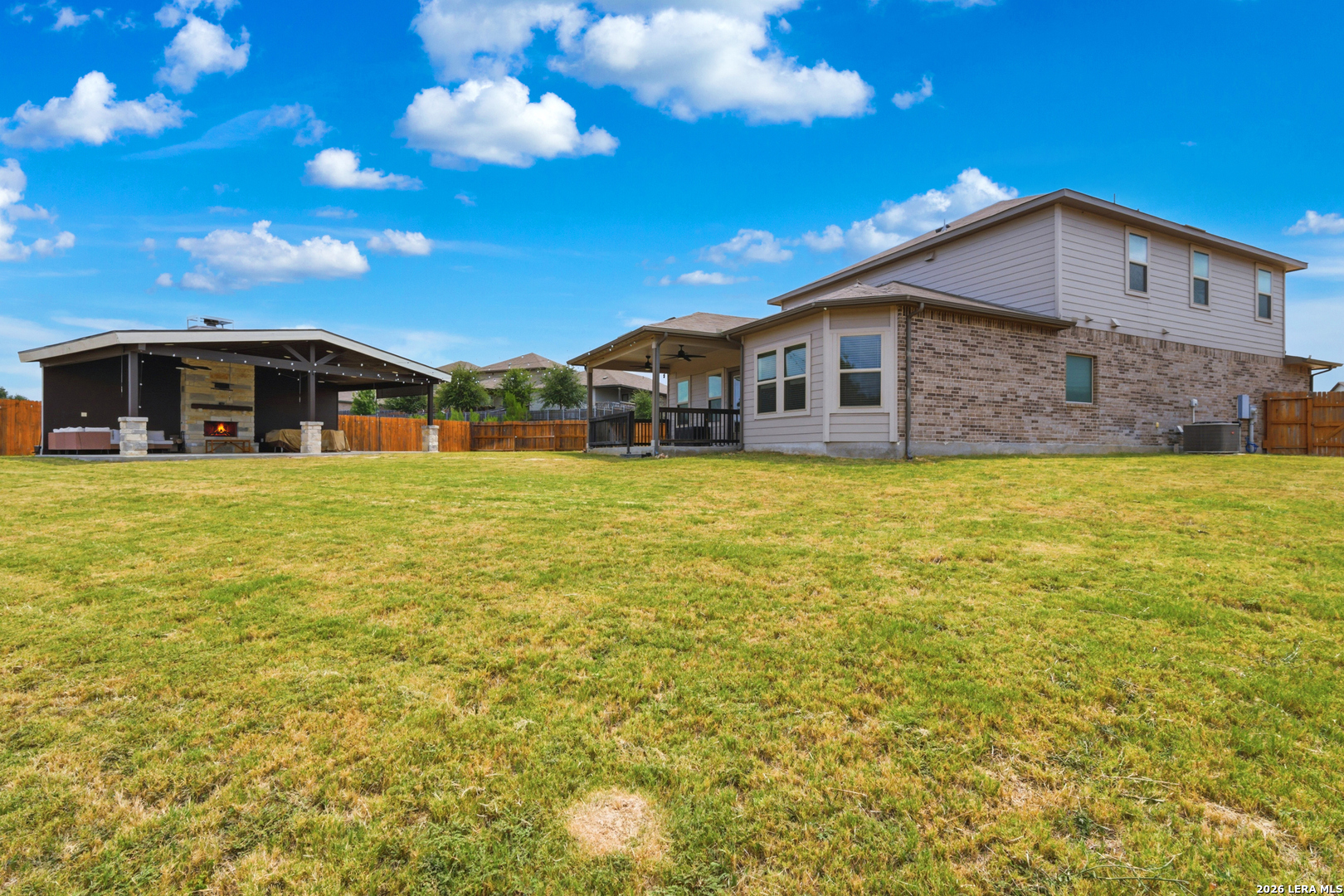 main property photo 26
