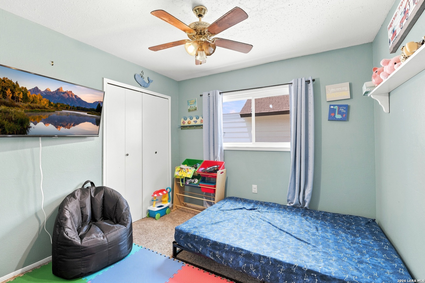 main property photo 12