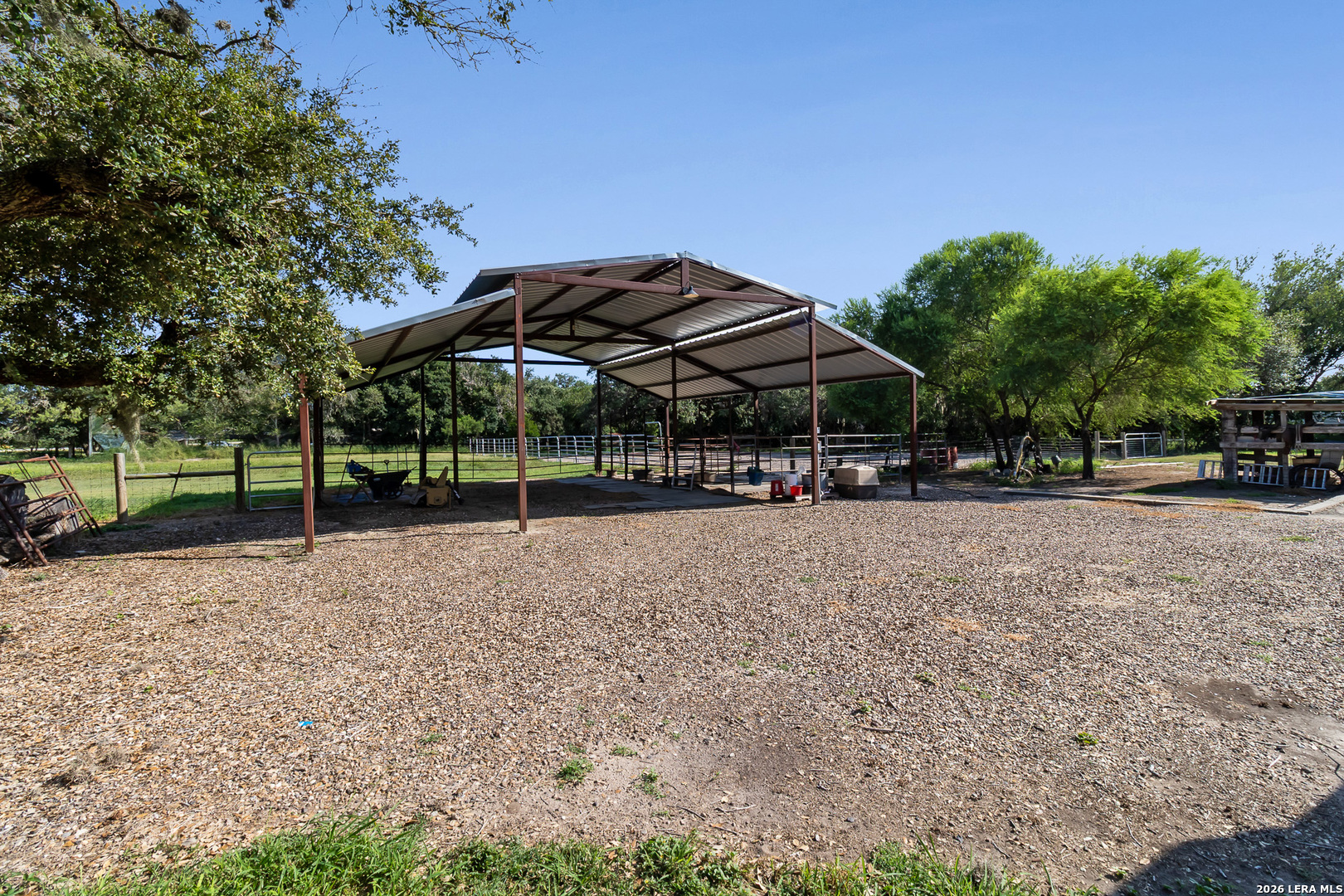 main property photo 48