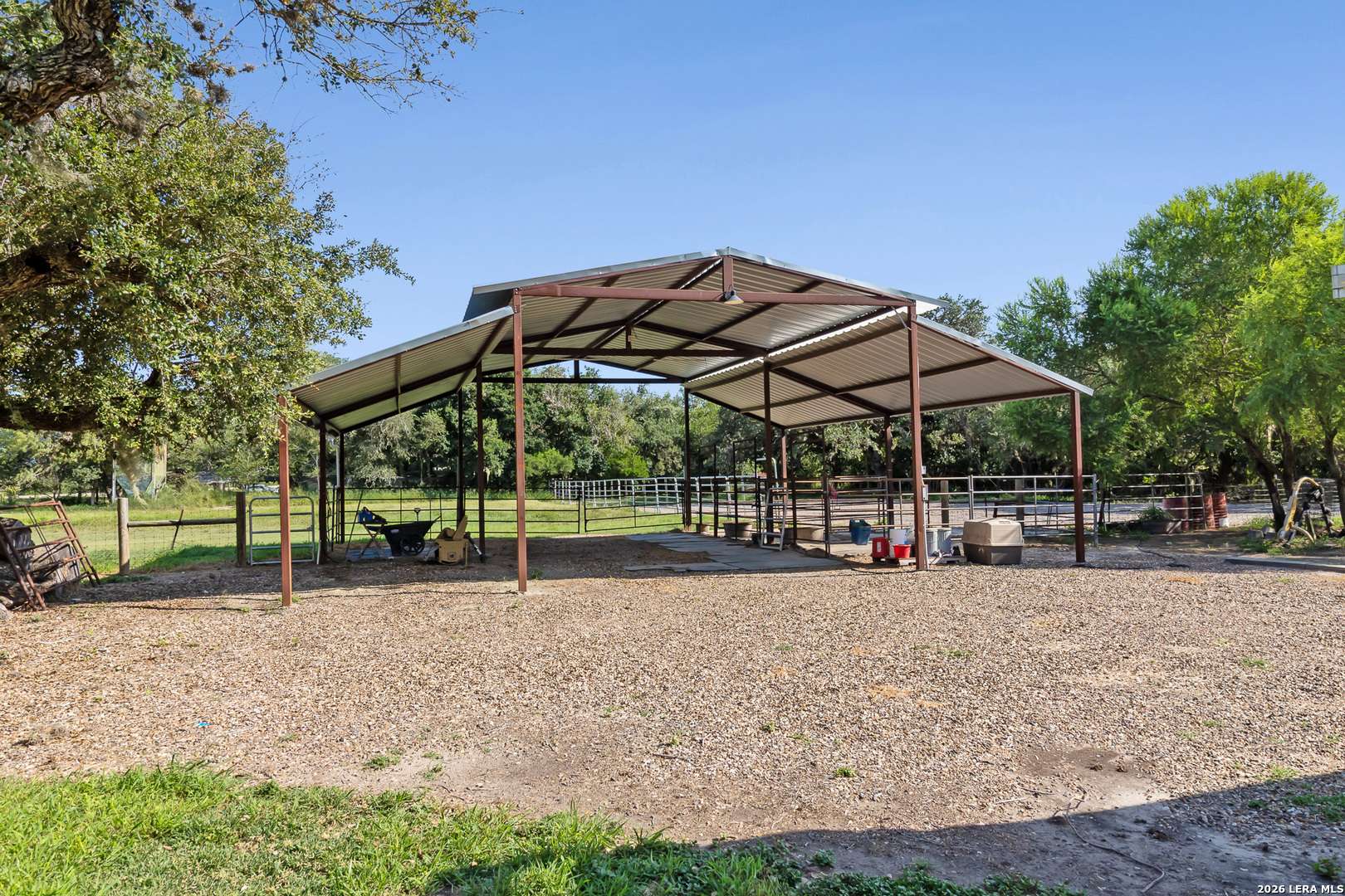 main property photo 49