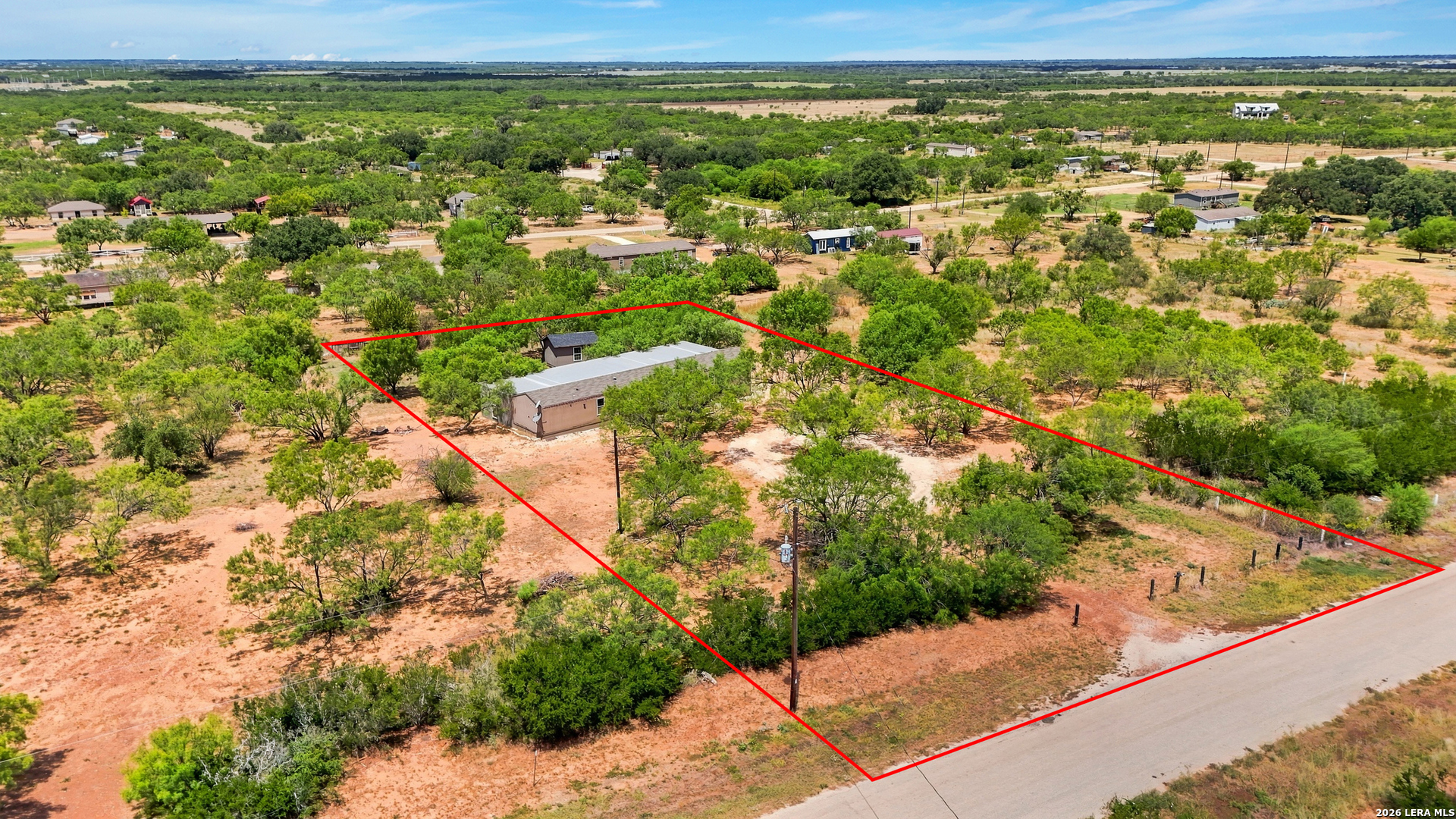 main property photo 25