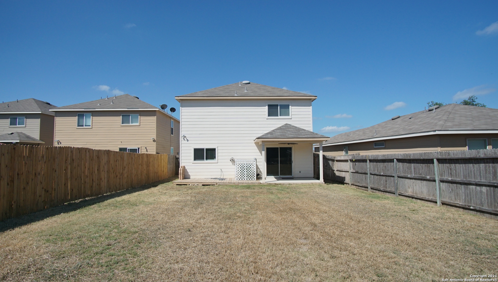 main property photo 29