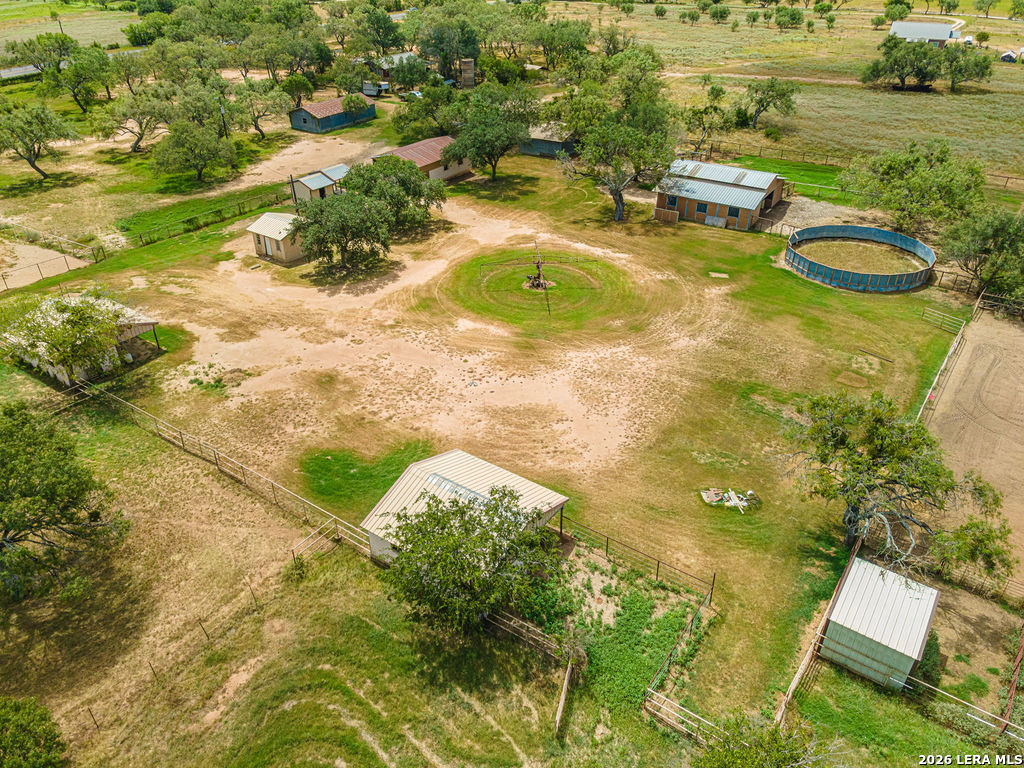 main property photo 11