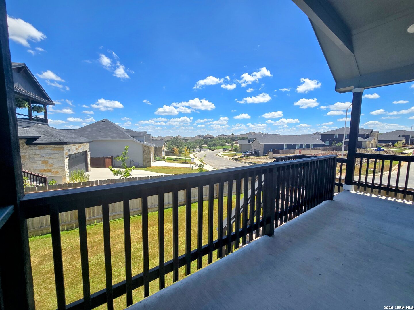 main property photo 31
