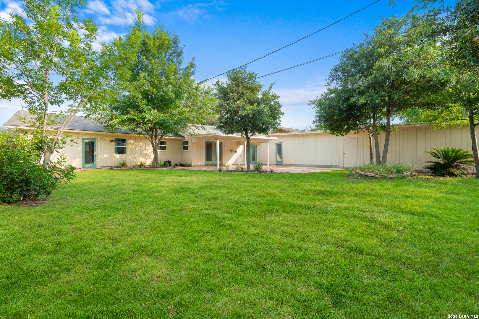 main property photo 22