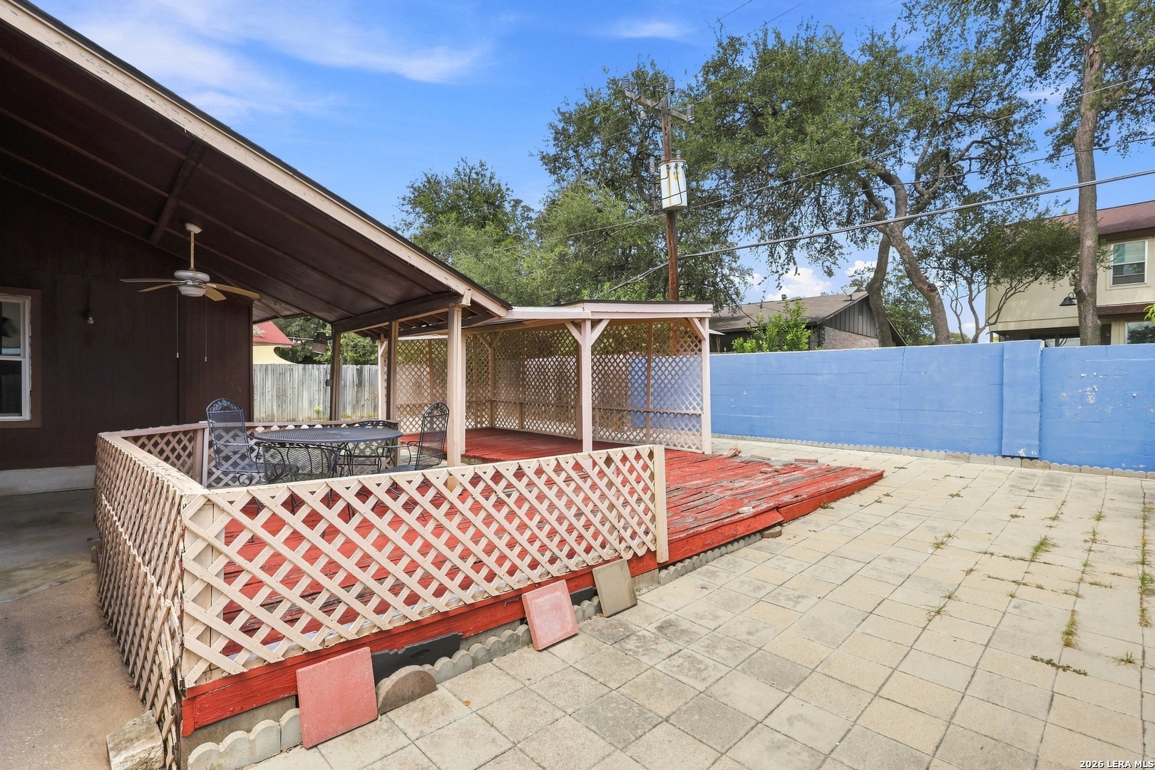 main property photo 24