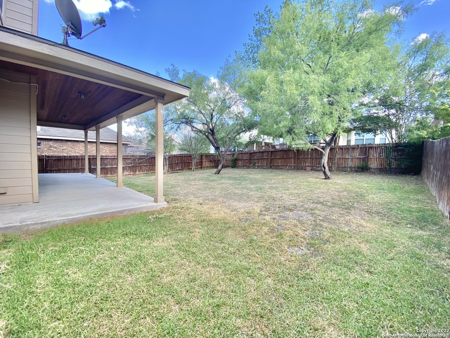 main property photo 24