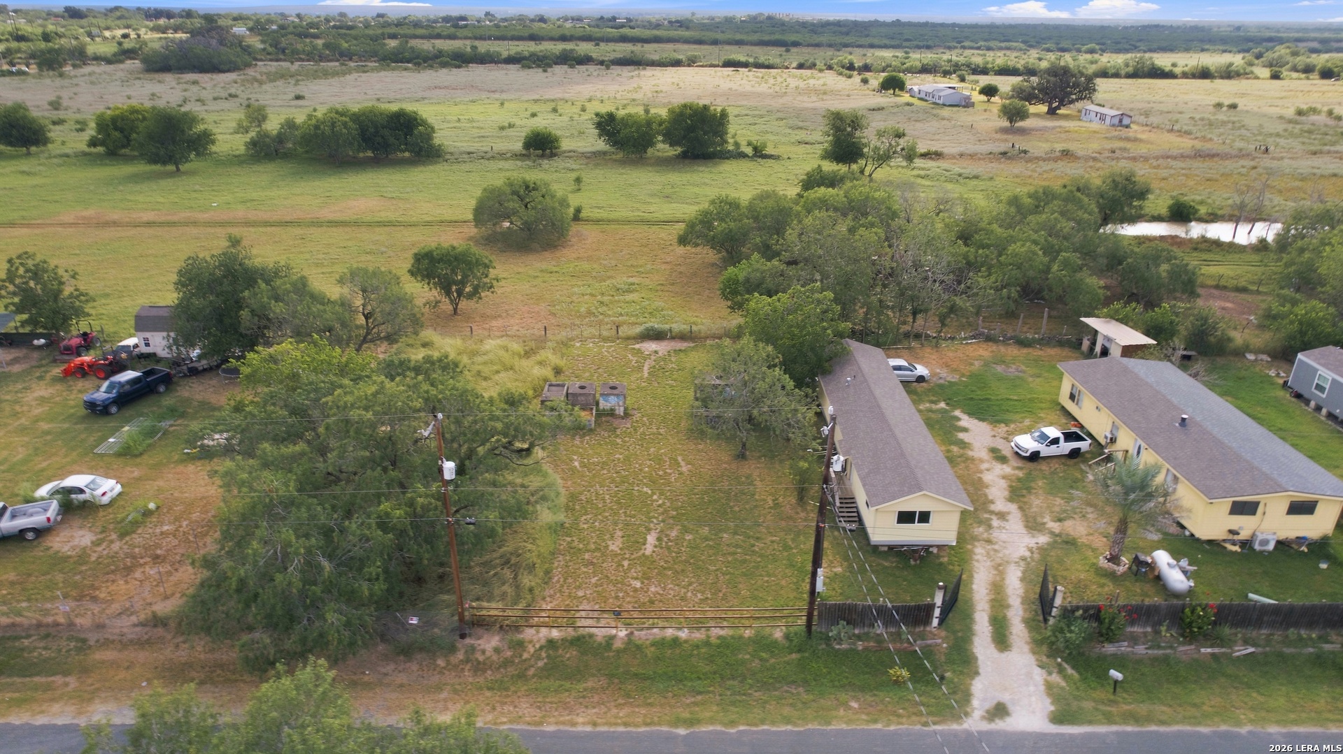 main property photo 3
