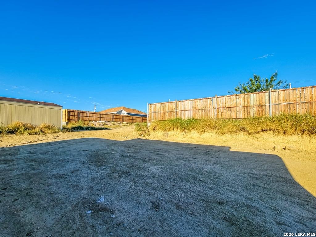 main property photo 35