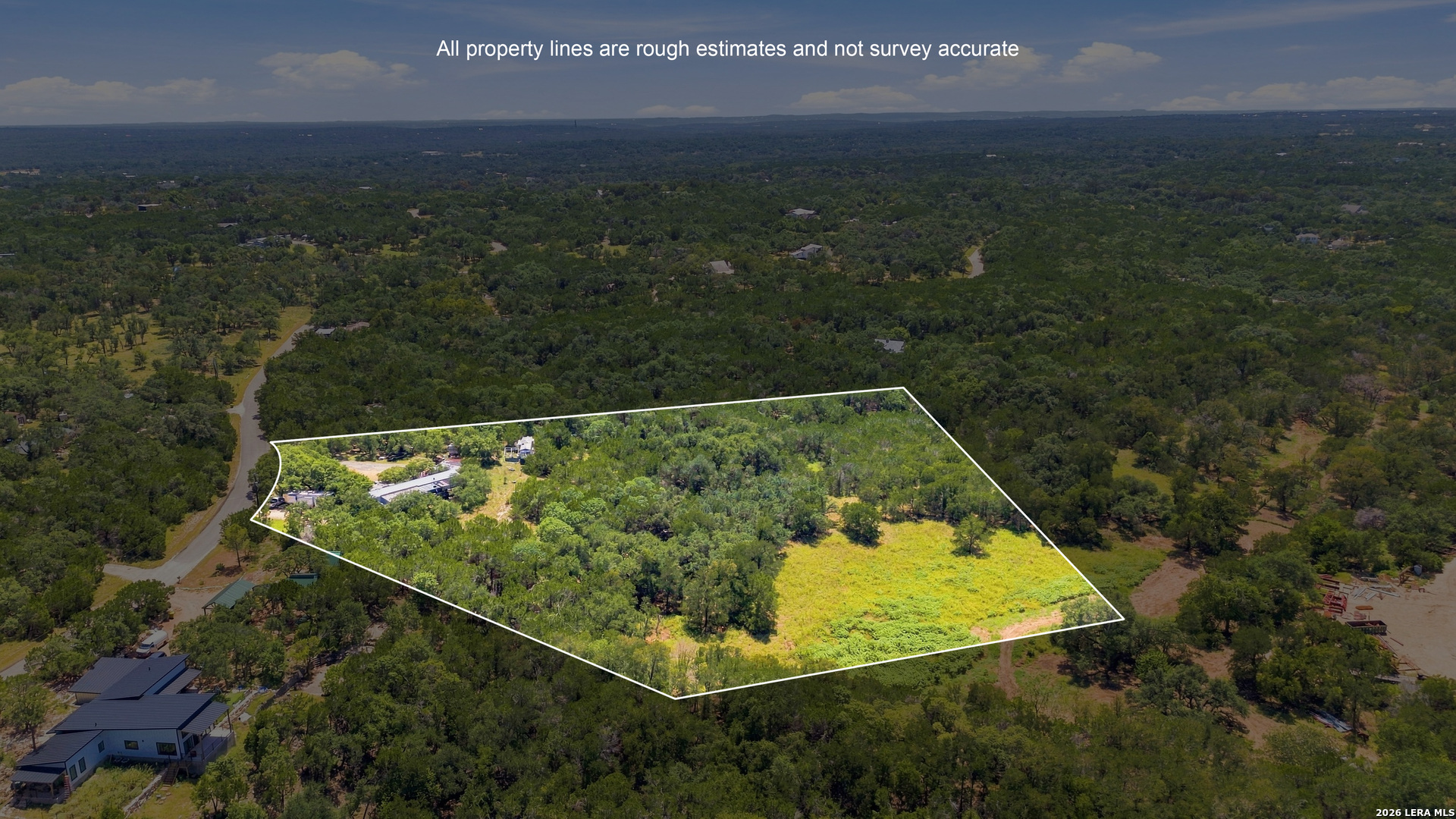main property photo 13