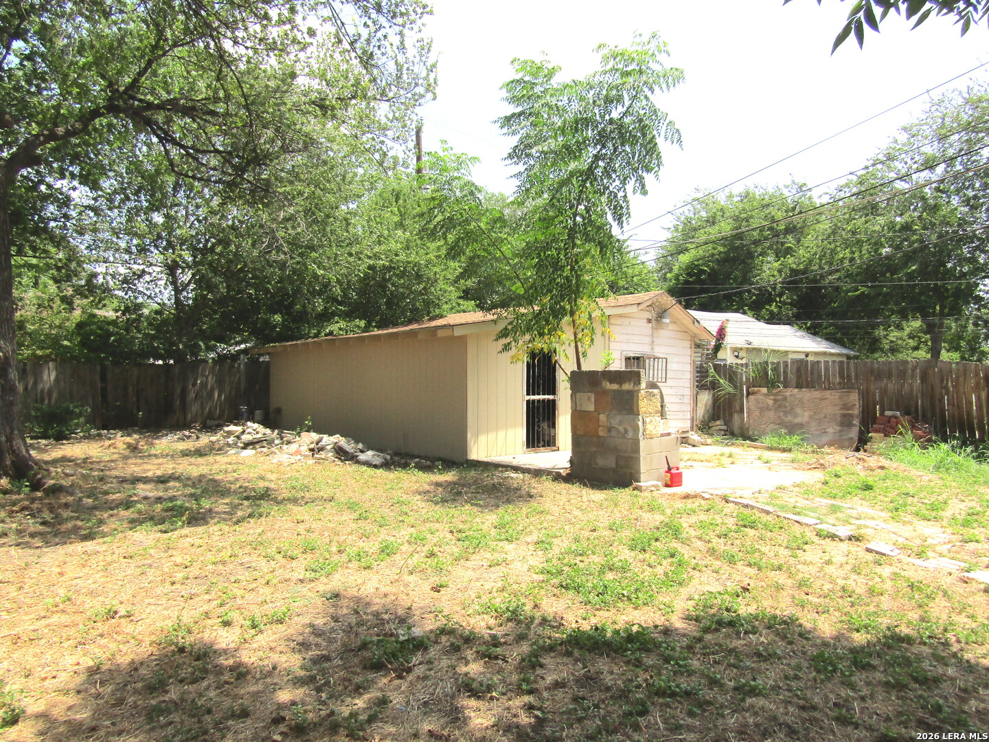 main property photo 24