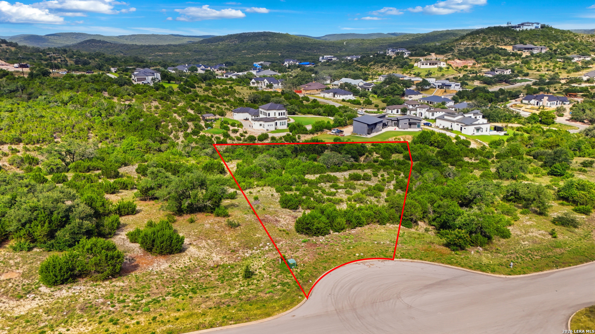 main property photo 14