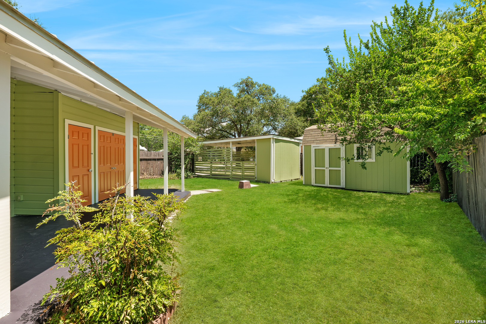 main property photo 22