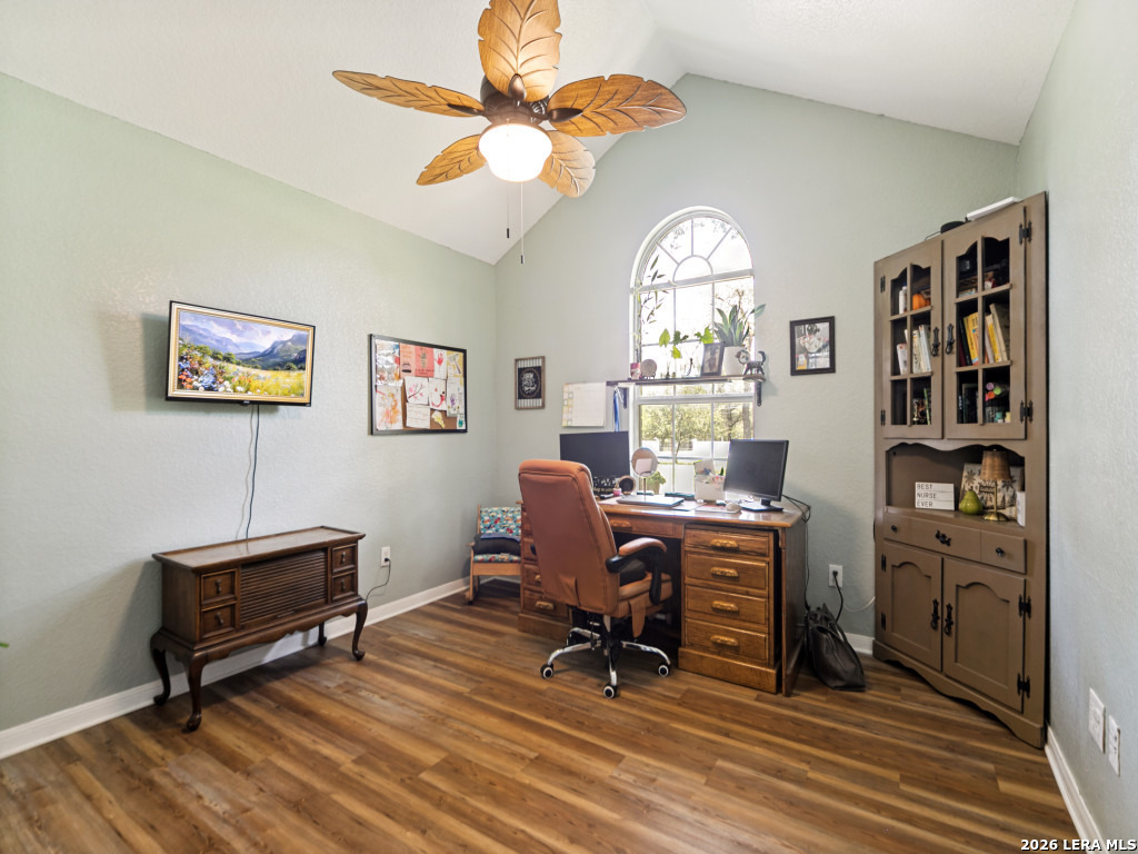 main property photo 21