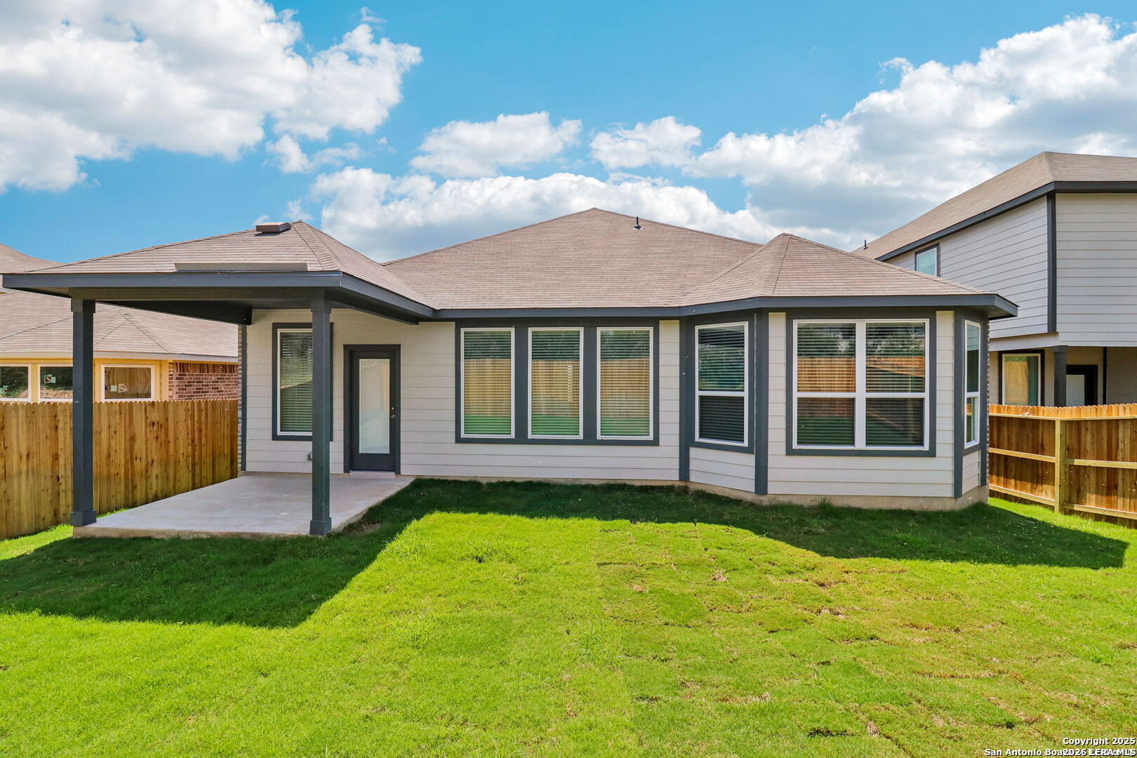 main property photo 26