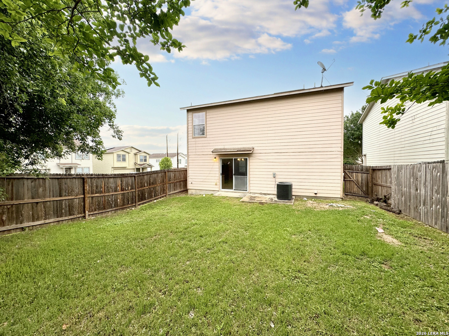 main property photo 21