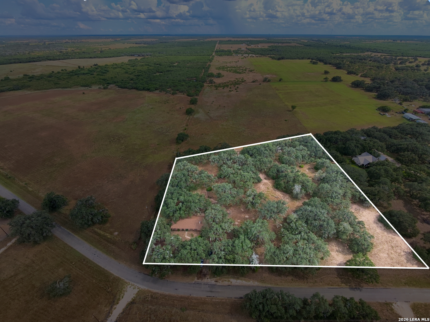 main property photo 19