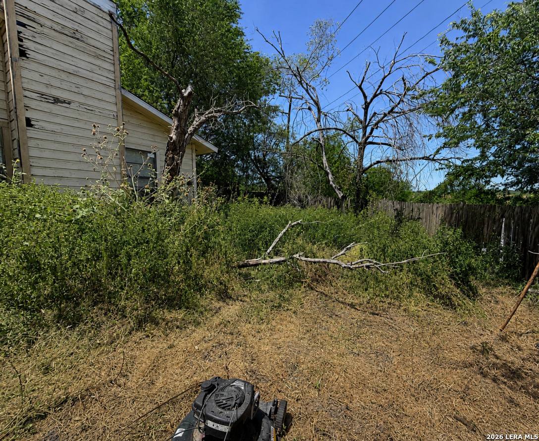 main property photo 24